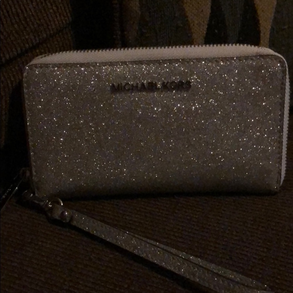 MK wristlet wallet
